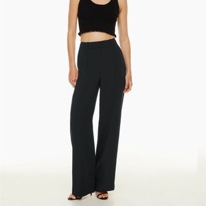 Never worn Aritzia black crepette Effortless Pant size 10 tall length